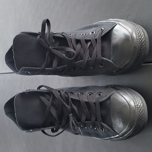 Chuck Taylors w/ box